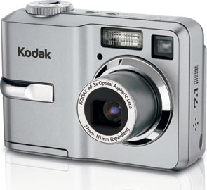 Câmera digital Kodak EasyShare C743 - Cortesia da Kodak, editada pelo Câmera versus Câmera