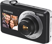 Máquina digital Samsung PL100 - Frente - Cortesia da Samsung, editada pelo Câmera versus Câmera