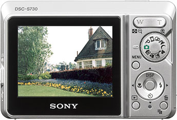 Câmera digital Sony Cyber-shot DSC-S730 - Cortesia Sony, editada pelo Câmera versus Câmera